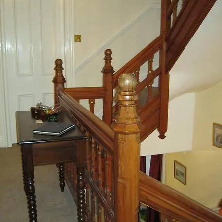 Autumn Leaves Gasthuis