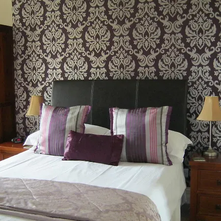 Gasthuis Autumn Leaves 3*