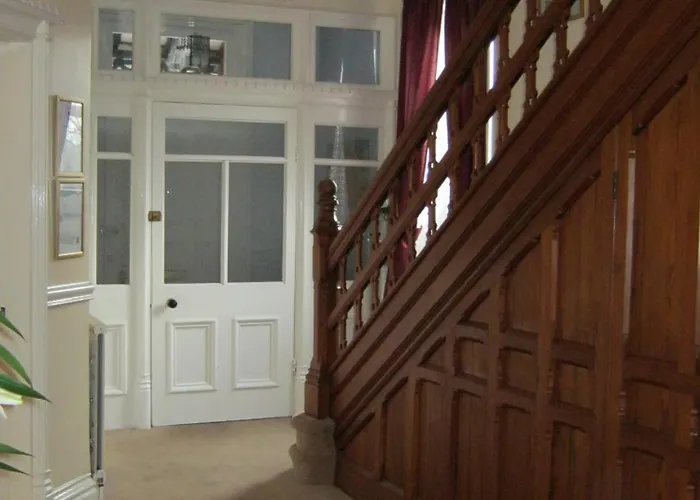 Autumn Leaves 3* Whitby